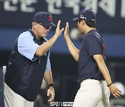 롯데 단독 1위 이끌었던 KBO 홈런왕의 비극…이제 운명의 9월이 다가온다