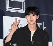 황민현 '깜찍한 브이'[엑's HD포토]