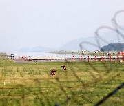 새만금 공항, 미군 통제 벗어나겠다며 미군 요구 반영하나