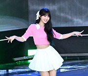 에버글로우 시현,'핑크빛 미소' [사진]