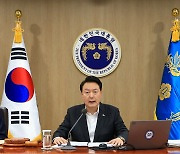 윤 대통령, 총선용 '매표 예산' 배격…사회적 약자 지원 강화