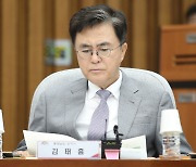 [이사람] "이념논쟁"… 흉상 이전 반대, 김태흠 충남지사