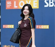 [MD포토] 레드벨벳 조이 '미니원피스 예쁘죠'