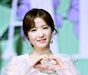 아이즈원 출신 혼다 히토미, AKB48 졸업 “귀중한 경험이 나를 성장시켜”