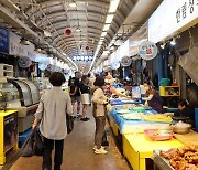 [르포] 日 오염수 방류 일주일 제주 "변화 없어" vs "확실히 줄어"