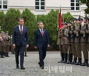 K방산 '큰손' 폴란드, 국산 장갑차·잠수함 등 추가 도입 추진