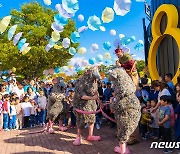 "인형극 즐기고, 배꼽 잡고"…9월 강원도는 '특별한' 축제 중