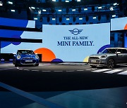 BMW그룹 전동화 선봉장 'MINI'…주행거리 130㎞ 늘린 뉴 MINI 쿠퍼 공개