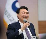 尹 "공산주의 세력이 반일 감정 선동…자유 위협받아"