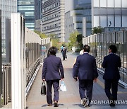 “최저임금 올릴테니 기업도 올려” 정부가 앞장선 나라, 대체 무슨일