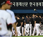 8연패 한화, LG에 0-10 무기력한 영봉패 [사진]