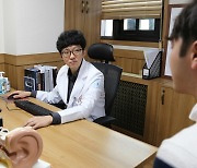 고령에 '자주 깜빡', 기억력 장애에 뇌 위축 소견 보이면 조심해야