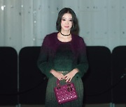 [bnt포토] 아이린 '우아한 발걸음'