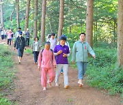 트레킹 도시 원주서 맨발걷기 축제 진행...대표축제 도약 발판