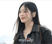 [MD포토] 드림캐쳐 지유 '설렘 담긴 미소'