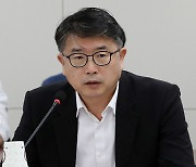 인사말하는 장상윤 차관