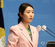 野, 與 지역 현장 방문에 "새만금 예산 대폭 삭감해 충격받은 전북부터 방문하라"