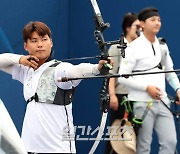 [포토]이우석, 우승 결정짓는 마지막 한발