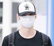 황민현 ‘눈만 보여도 심쿵’[포토엔HD]