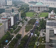 `공교육 멈춤의 날` 국회 앞 5만명 등 전국 12만 교사 거리로