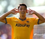 [EPL 리뷰] '황희찬 복귀전서 시즌 2호골 폭발!' 울브스, 팰리스에 2-3 완패...수비 붕괴 원인