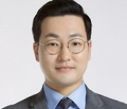 대통령실 ‘1호 출사표’ 이동석 전 행정관, 출판기념회로 정치 행보 시동