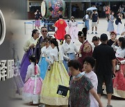 중국 관광객 200만 명 목표…입국·쇼핑 편의성 높여