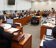 국회 연금특위 ‘더 내고 늦게 받기’에 “국민 공감대 형성 어려워”