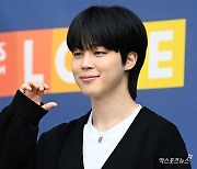 BTS 지민 父, 3년간 저소득층에 라면 기부 '꾸준한 선행 ing'