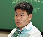 전한길 "홍범도는 훌륭한 독립군, 정치할 생각 없다"