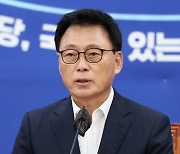 발언하는 박광온 더불어민주당 원내대표