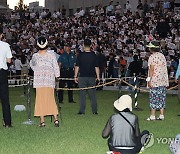 민주당 촛불문화제, 충돌 방지