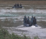 [단독] "사단장이 숙소까지 와 질책"…사고 당일 대대장들 '우왕좌왕'