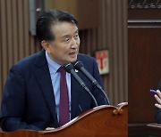 "도지사 직무수행 문제" 충북지사-도의원 '오송참사 대응' 설전