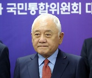 통합위 “사회적 고립자 280만명 추정… 전 국민 실태조사 필요”