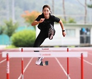 “서른넷, 난 아직 유망주…메달을 꿈꾼다” 허들 조은주의 마지막 AG