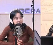 김세정 “아이유와 친해지고 싶지 않아” 일대기까지 정리한 찐팬심(정희)