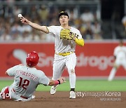 김하성, 필라델피아전 무안타…팀은 8-0 대승