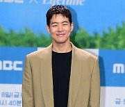 [TEN포토] 이성윤 '보조개 미소'