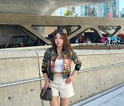 [포토] 배우 정승현, 2024 S/S 서울패션위크 블루디블루 컬렉션 참여 "인형 같은 미모 돋보여~"