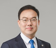 "청주시청사 국제공모 설계안 백지화는 혈세 낭비"