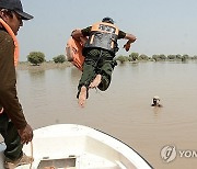 PAKISTAN FLOODS