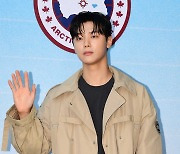 [TEN포토] 강민혁 '순정만화 주인공처럼'