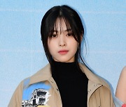 [TEN포토] 있지 류진 '두 눈에 별을 담은것 처럼'