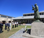 新냉전발 '역사 전쟁'..."巨人일수록 모두 만족시키기 어려워"