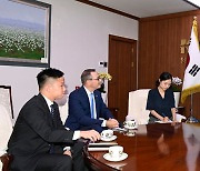 한국공항公, 중남미 해외사업 협력…라파엘 사무총장과 면담