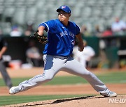 "류현진, 지금 같은 모습이면 다년 계약 가능" MLB닷컴