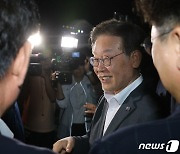 [속보] 이재명 "검찰 증거 제시 못해…부르면 다섯번, 여섯번이든 나갈 것"