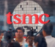 TSMC 부회장 "대만 반도체 공급망 재정비 필요"