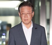 檢 "이재명, 조사 내내 구체적 진술 거부… 말꼬리 잡기 답변 일관"